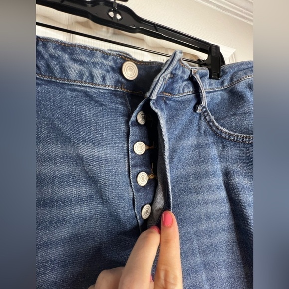 No Boundaries Juniors Size 17 Blue Wash Distressed Button Fly Denim Jeans 14 - Picture 3 of 13